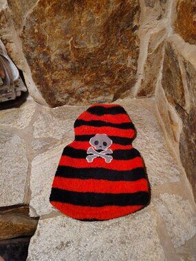 Striped Skull and Crossbones Pet Sweater Size Large Polyester Dog Cat Red Black